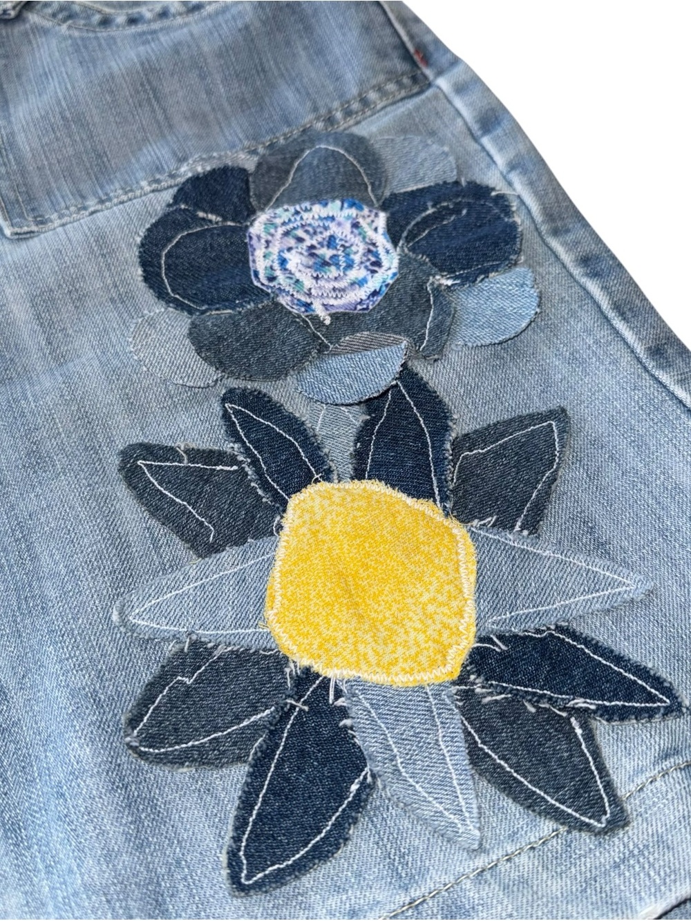 Reworked Upcycled Women’s Denim Bermuda Shorts Vintage Zena Premium Size 8 - Picture 2 of 8